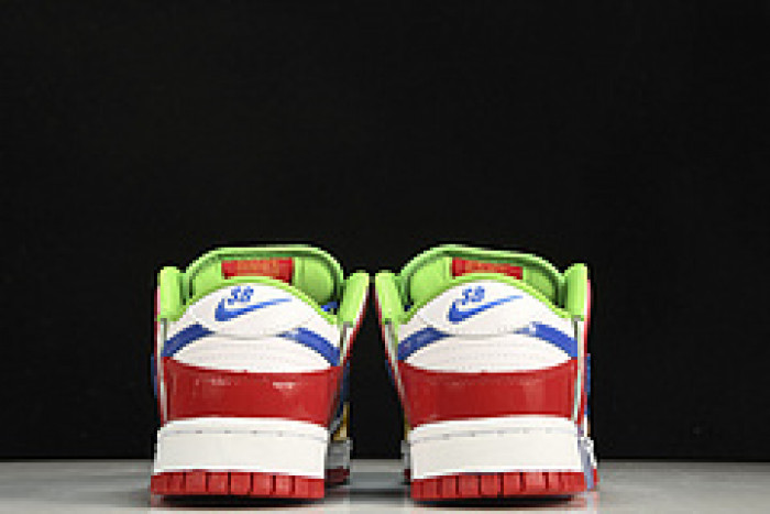 eBay x Nike SB Dunk Low Sandy Bodecker FD8777-100