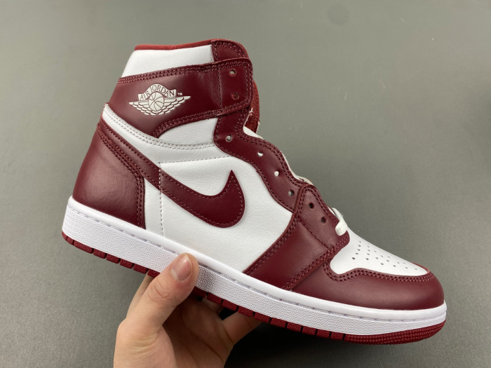 Air Jordan 1 High OG “Team Red”  DZ5485-160