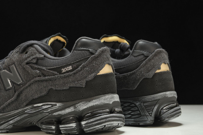 New Balance WL2002  M2002RDB