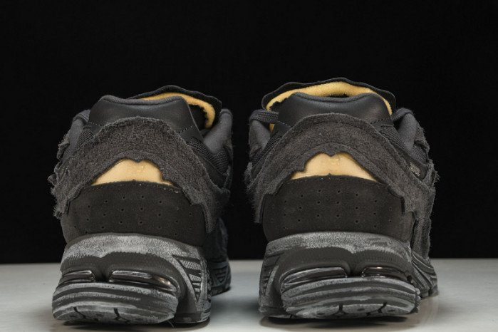 New Balance WL2002  M2002RDB