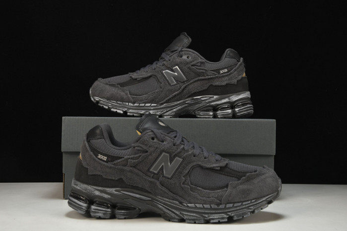 New Balance WL2002  M2002RDB