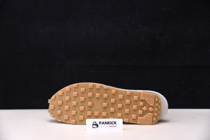 LDWAFFLE X SACAI X CLOT 