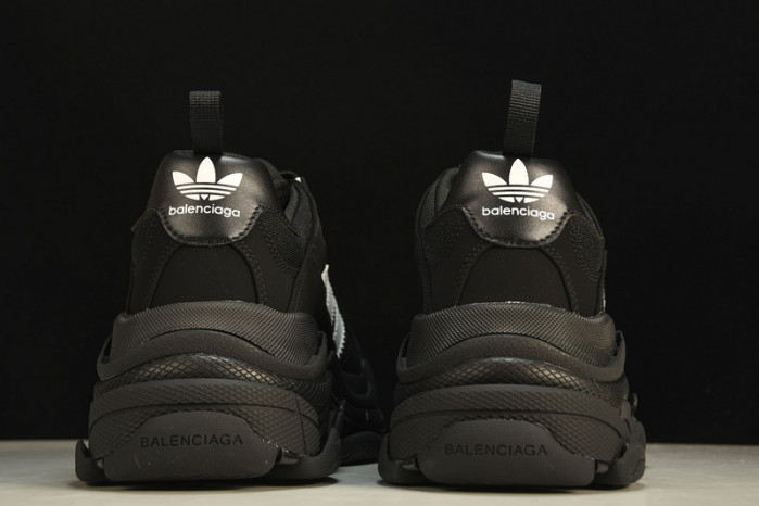 BL TRIPLE S TRAINERS W2FW1-1004