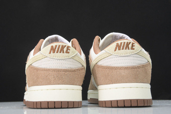 Nike Dunk Low ‘Medium Curry’  DD1390-100
