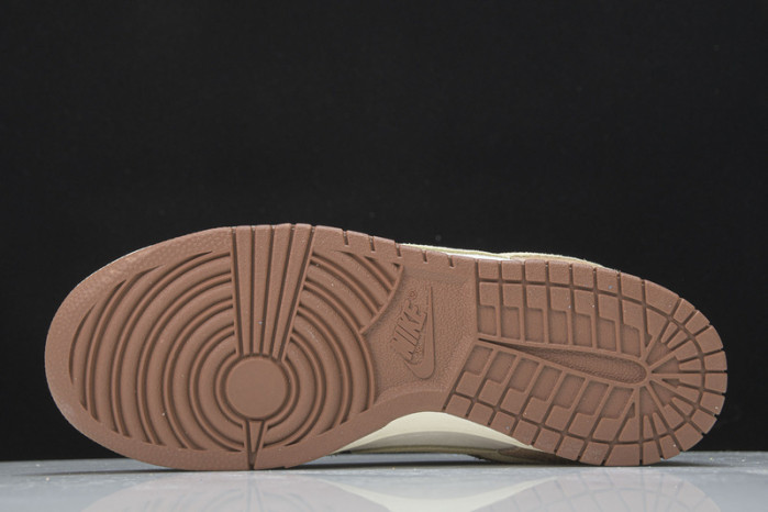 Nike Dunk Low ‘Medium Curry’  DD1390-100