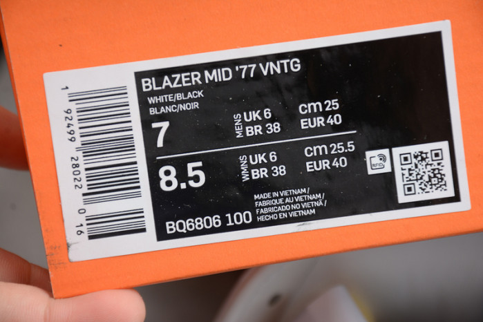 Nike Blazer Mid 77 Vintage White Black - BQ6806-100