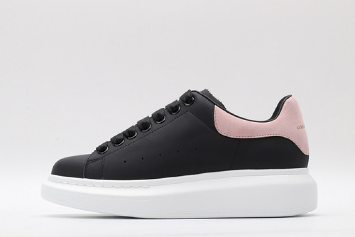Alexander McQueen sneaker