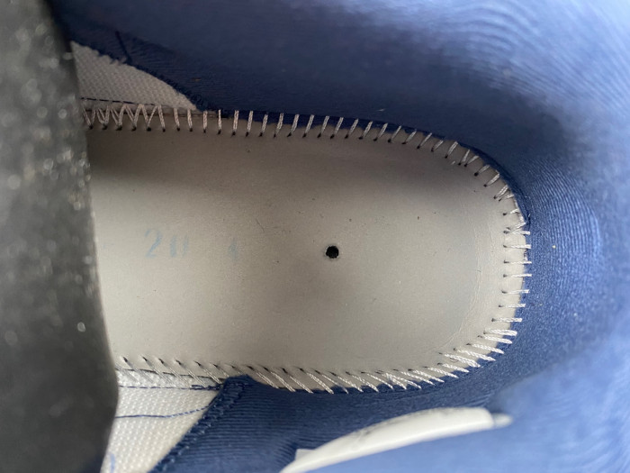 Air Jordan 11 FV5104-104