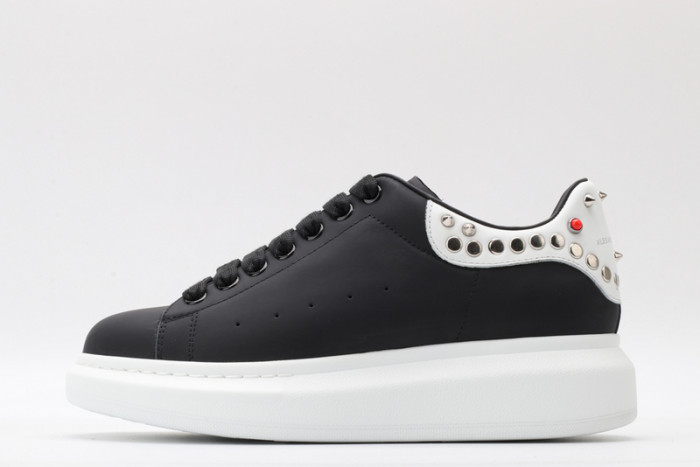 Alexander McQueen sneaker