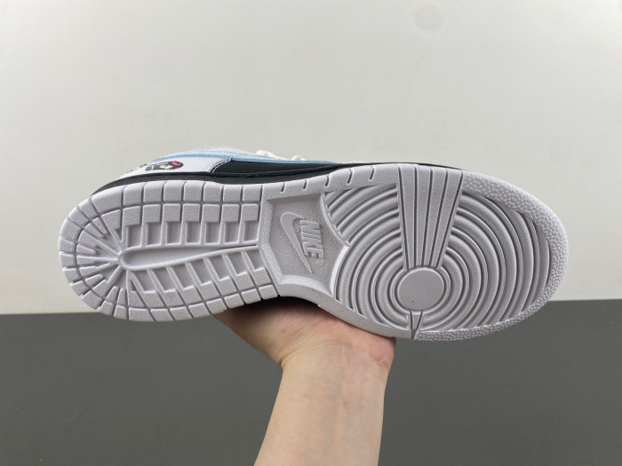 Nike Dunk Low “Reverse Panda  FD9064-011