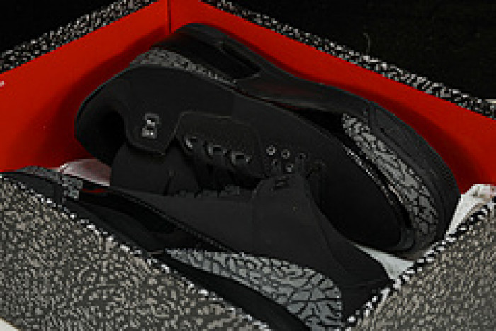 AIR JORDAN 3 RETRO  136064 002