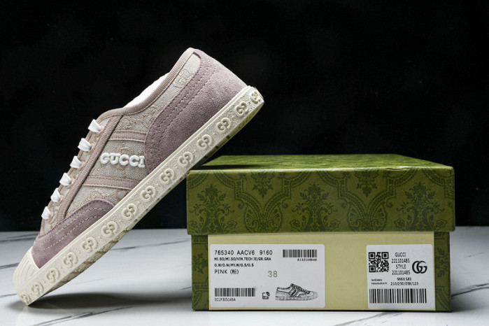 G*u*i sneaker