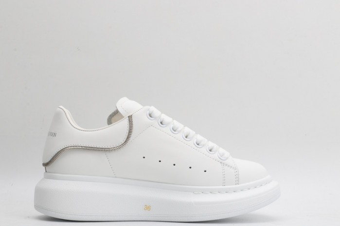 Alexander McQueen sneaker