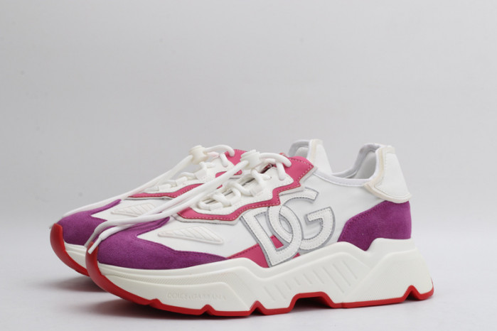 DG sneaker