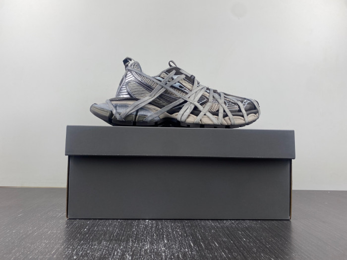 BLEN  Phantom Sneaker  778698 W3XLL 2097