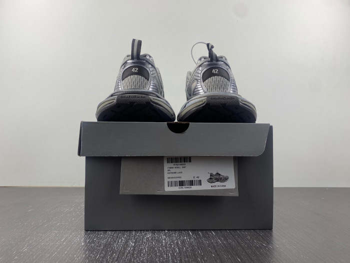 BLEN  Phantom Sneaker  778698 W3XLL 2097