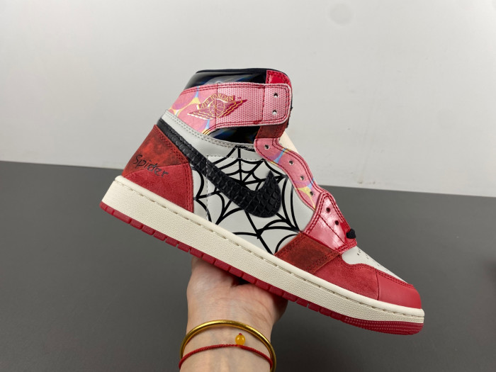Air Jordan 1 High OG “Next Chapter”SPIDEr 2.0  DV1748-601