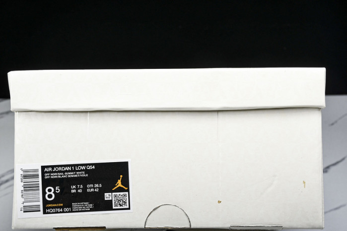 Air Jordan 1 Low  HQ0764-001