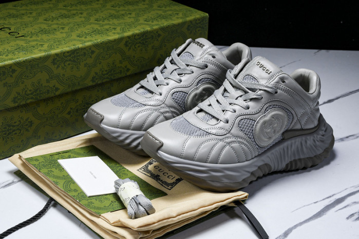 G*u*i sneaker