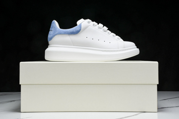 Alexander McQueen sneaker