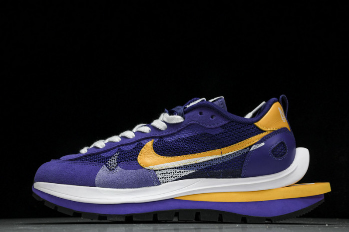 Sacai x Nk VaporWaffle 3.0 CV1363-103