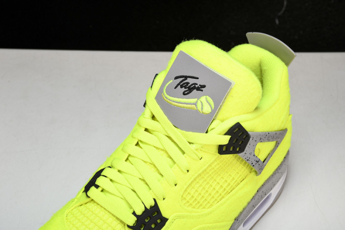 AIR JORDAN 4 RETRO SP DV6773-700