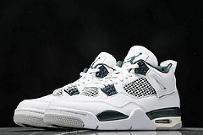 Air Jordan 4 “Oxidized Green” FQ8138-103