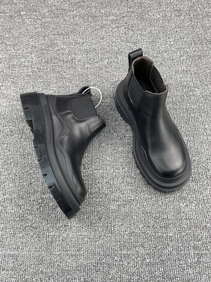 bo*te*ga Ve*ne*ta sneaker