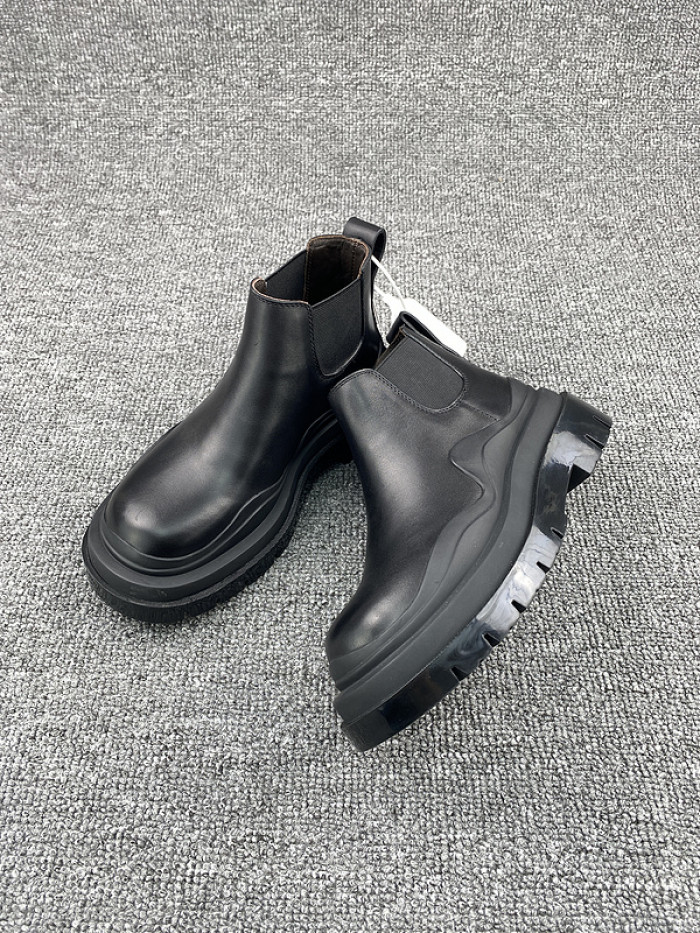 bo*te*ga Ve*ne*ta sneaker