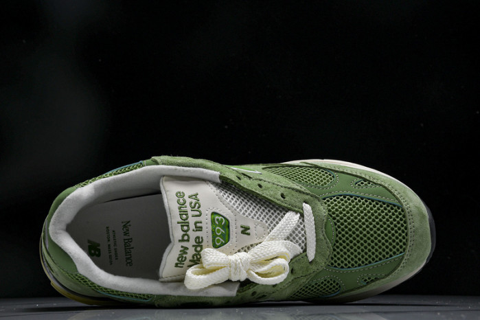 New Balance  U993GW