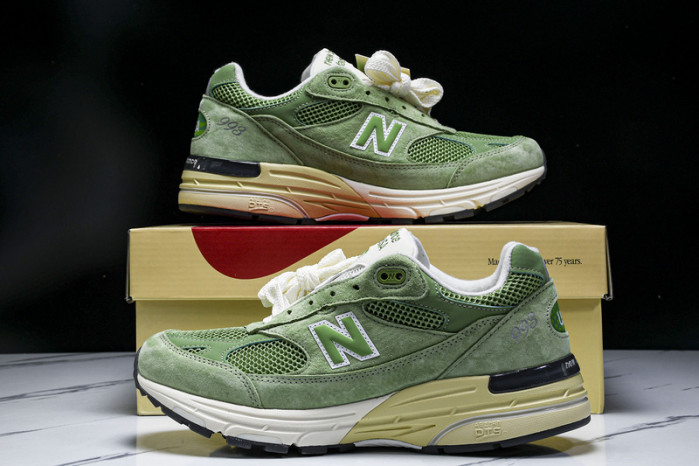 New Balance  U993GW