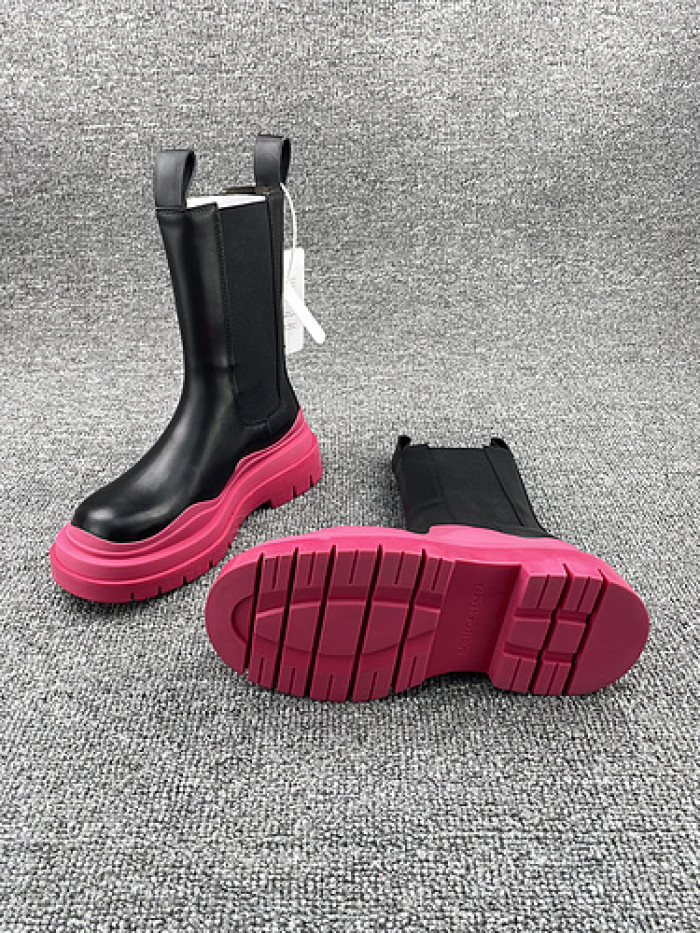 bo*te*ga Ve*ne*ta sneaker