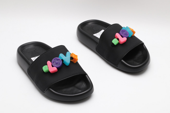 L&V SLIPPERS
