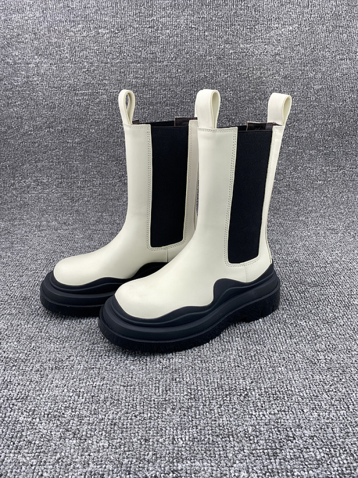 Bo*te*ga ve*ne*ta sneaker
