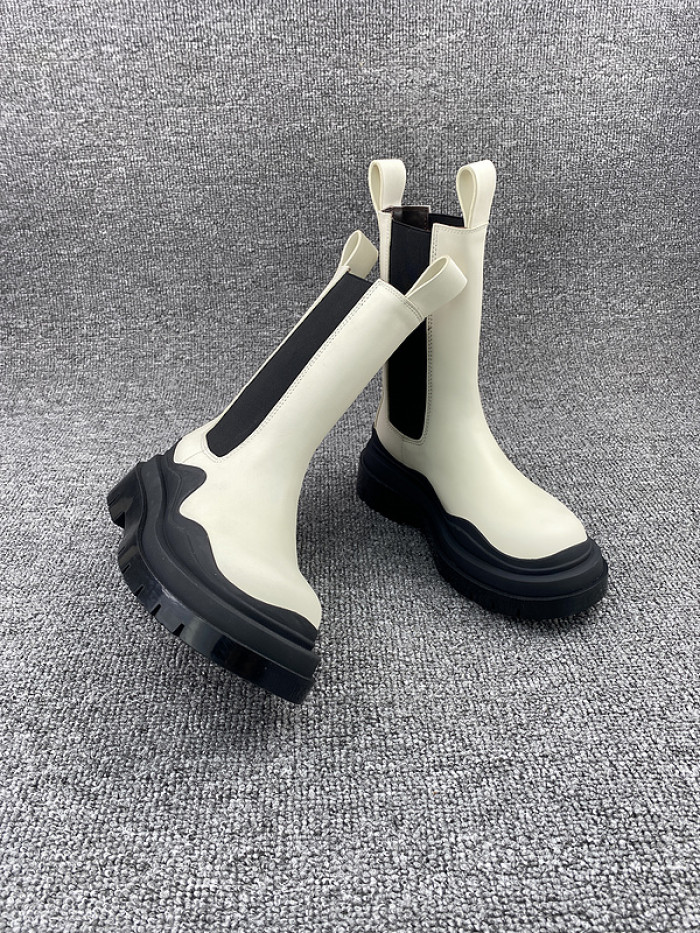 Bo*te*ga ve*ne*ta sneaker