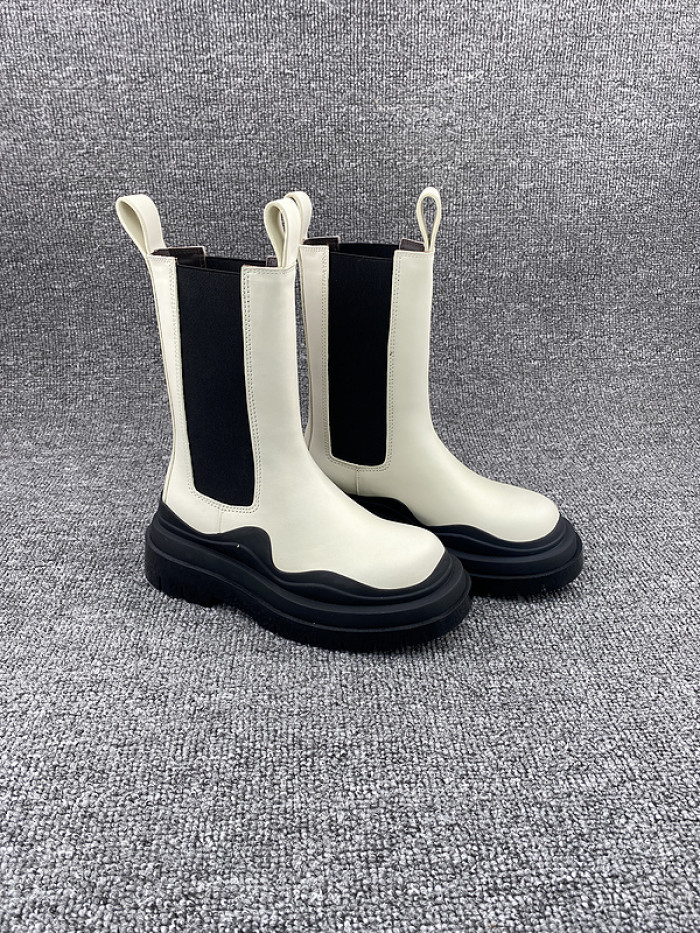 Bo*te*ga ve*ne*ta sneaker
