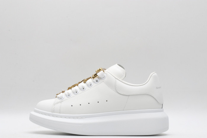 Alexander McQueen sneaker