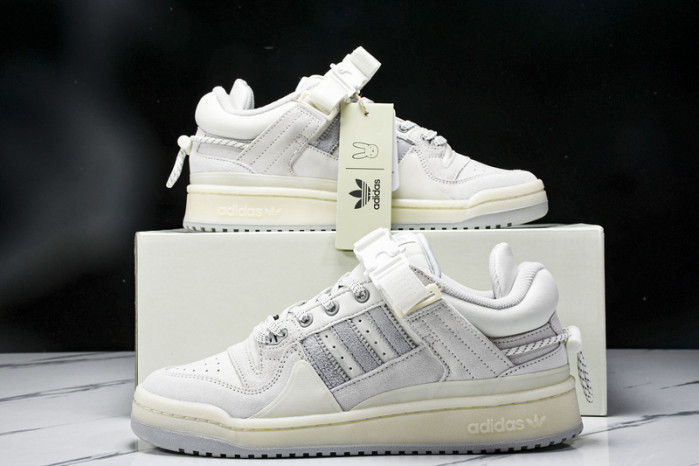 Bad Bunny Forum Low   HQ2153