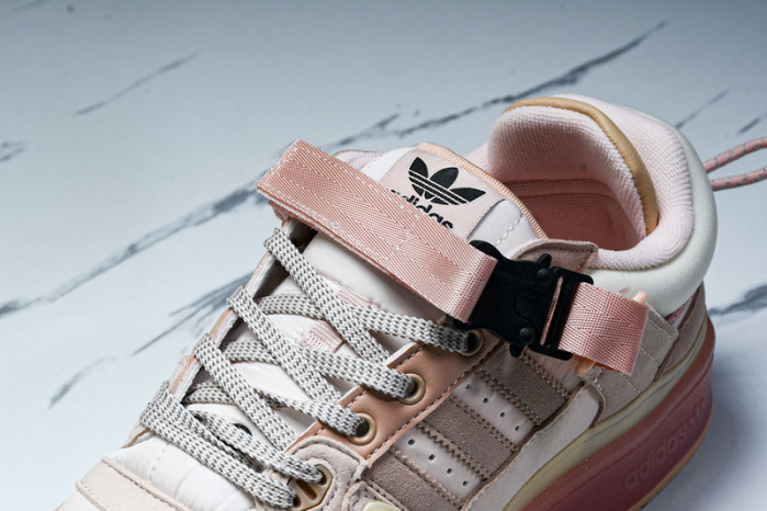 Bad Bunny Forum Low   GW0265