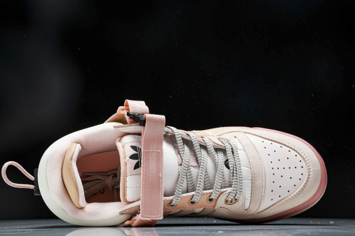 Bad Bunny Forum Low   GW0265