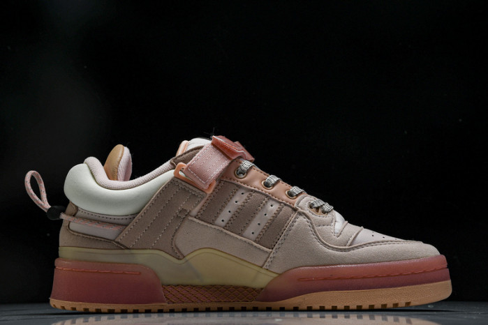 Bad Bunny Forum Low   GW0265