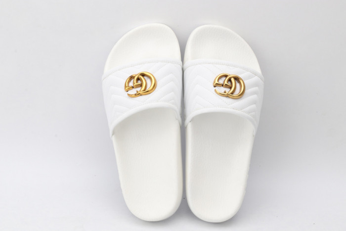 G DESIGNER SLIPPERS