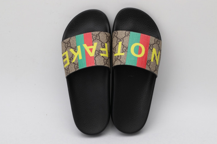 G DESIGNER SLIPPERS