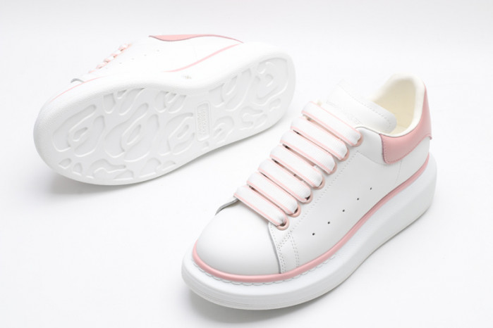 Alexander McQueen sneaker