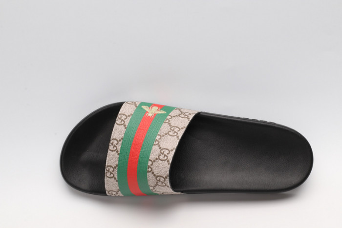 G DESIGNER SLIPPERS