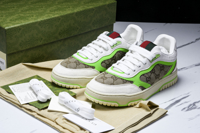 G*u*i sneaker
