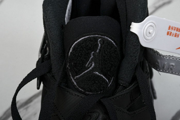 AIR JORDAN 8 RETRO  Winterized “Gunsmoke” 305381-025