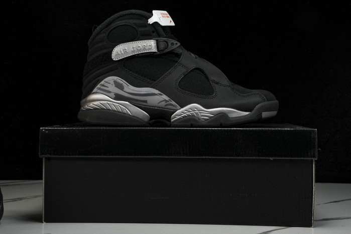 AIR JORDAN 8 RETRO  Winterized “Gunsmoke” 305381-025
