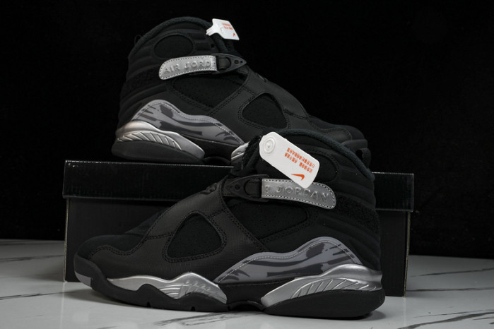 AIR JORDAN 8 RETRO  Winterized “Gunsmoke” 305381-025
