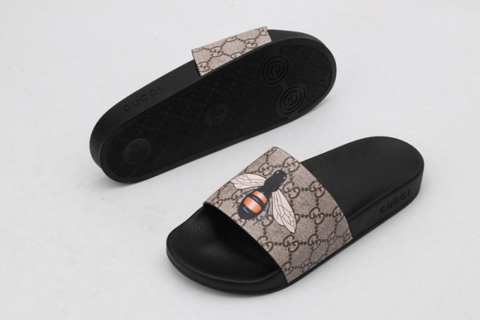 G DESIGNER SLIPPERS